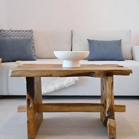 Rodhea Appartement Stegna