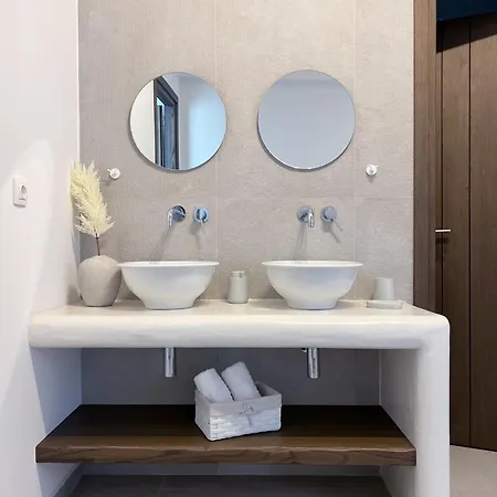 Rodhea Апартаменты